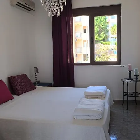 Dolce 1 Infinity Apartment *